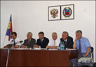 22 августа 2006 г., Краснощековский район   Выездное заседание Совета по взаимодействию АКСНД с представительными органами муниципальных образований