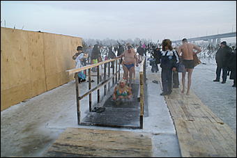 19 января 2011 г., Барнаул   Крещенские купания