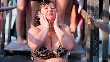 19 января 2016 г. Барнаул © Амител. Вячеслав Мельников   Как проходил праздник Крещение Господне