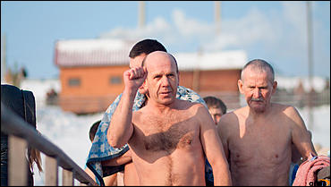 19 января 2016 г. Барнаул © Амител. Вячеслав Мельников   Как проходил праздник Крещение Господне