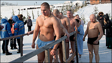 19 января 2016 г. Барнаул © Амител. Вячеслав Мельников   Как проходил праздник Крещение Господне