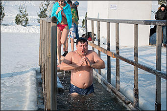 19 января 2016 г. Барнаул © Амител. Вячеслав Мельников   Как проходил праздник Крещение Господне