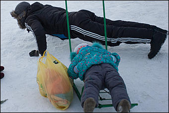 19 январь 2017 г., Барнаул © Амител Вячеслав Мельников Как барнаульцы окунаются в купель на Крещение