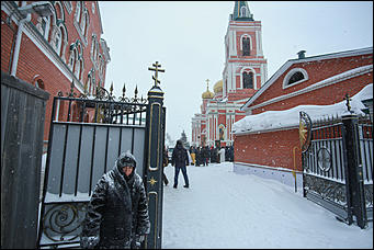 19 января 2020 г., Барнаул. Екатерина Смолихина   Боятся, но купаются. Как в Барнауле прошло Крещение Господне