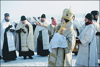 20 января 2021 г., Барнаул   "Вытаскивай меня, я уже все". Как в Барнауле прошел праздник Крещения