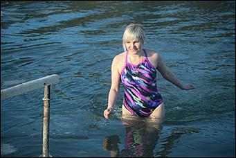 20 января 2021 г., Барнаул   "Вытаскивай меня, я уже все". Как в Барнауле прошел праздник Крещения