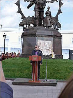 14 сентябрь 2012 г., Барнаул   Открытие памятника «Переселенцам на Алтай от благодарных потомков»
