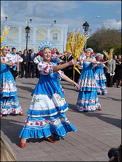 14 сентябрь 2012 г., Барнаул   Открытие памятника «Переселенцам на Алтай от благодарных потомков»
