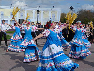 14 сентябрь 2012 г., Барнаул   Открытие памятника «Переселенцам на Алтай от благодарных потомков»
