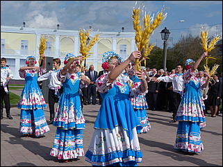 14 сентябрь 2012 г., Барнаул   Открытие памятника «Переселенцам на Алтай от благодарных потомков»
