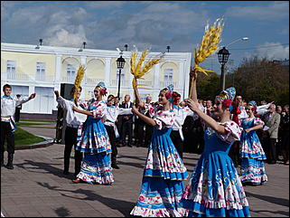 14 сентябрь 2012 г., Барнаул   Открытие памятника «Переселенцам на Алтай от благодарных потомков»
