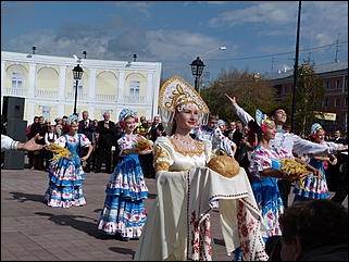 14 сентябрь 2012 г., Барнаул   Открытие памятника «Переселенцам на Алтай от благодарных потомков»
