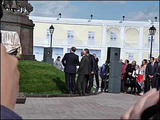 14 сентябрь 2012 г., Барнаул   Открытие памятника «Переселенцам на Алтай от благодарных потомков»
