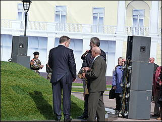 14 сентябрь 2012 г., Барнаул   Открытие памятника «Переселенцам на Алтай от благодарных потомков»
