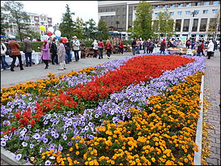 14 сентябрь 2012 г., Барнаул   Открытие памятника «Переселенцам на Алтай от благодарных потомков»
