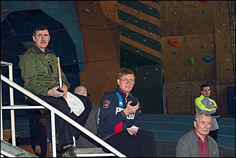 5 январь 2016 г., Барнаул   Сильнейшие легкоатлеты края борются за "Рождественский кубок" в Барнауле