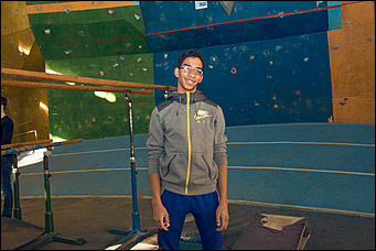 5 январь 2016 г., Барнаул   Сильнейшие легкоатлеты края борются за "Рождественский кубок" в Барнауле