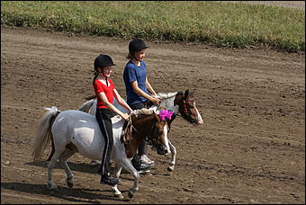 19 августа 2007г., Барнаул   Конно-спортивные состязания на "Кубок губернатора" (фото Кристины Красниковой)