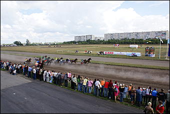 19 августа 2007г., Барнаул   Конно-спортивные состязания на "Кубок губернатора" (фото Кристины Красниковой)