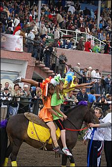 19 августа 2007г., Барнаул   Конно-спортивные состязания на "Кубок губернатора" (фото Кристины Красниковой)