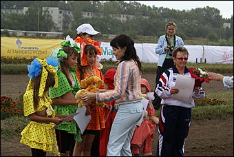 19 августа 2007г., Барнаул   Конно-спортивные состязания на "Кубок губернатора" (фото Кристины Красниковой)