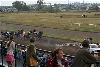 19 августа 2007г., Барнаул   Конно-спортивные состязания на "Кубок губернатора" (фото Кристины Красниковой)