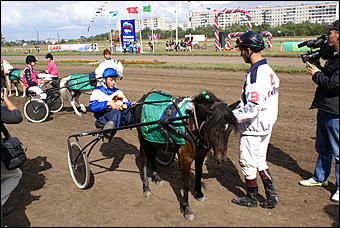 19 августа 2007г., Барнаул   Конно-спортивные состязания на "Кубок губернатора" (фото Кристины Красниковой)