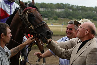 19 августа 2007г., Барнаул   Конно-спортивные состязания на "Кубок губернатора" (фото Кристины Красниковой)