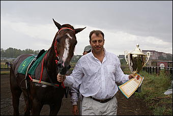 19 августа 2007г., Барнаул   Конно-спортивные состязания на "Кубок губернатора" (фото Кристины Красниковой)