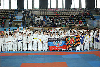 11 мая 2018 г., Барнаул. Екатерина Смолихина   Каратэ-пацан: как спортсмены со всей Азии съехались на турнир в Барнаул