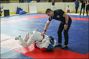 11 мая 2018 г., Барнаул. Екатерина Смолихина   Каратэ-пацан: как спортсмены со всей Азии съехались на турнир в Барнаул