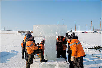 15 января 2016 г. Барнаул © Амител. Вячеслав Мельников   Как проходит строительство купели на реке Обь