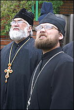 23 мая 2009 г., Барнаул   Установка позолоченного купола на Знаменском храме в Барнауле