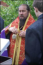 23 мая 2009 г., Барнаул   Установка позолоченного купола на Знаменском храме в Барнауле