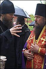 23 мая 2009 г., Барнаул   Установка позолоченного купола на Знаменском храме в Барнауле