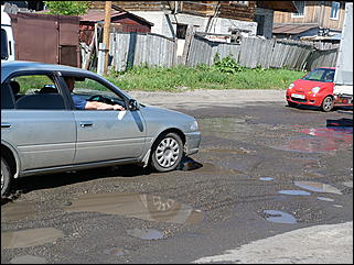16 июня 2011 г., Барнаул   "Многострадальная" улица Кутузова