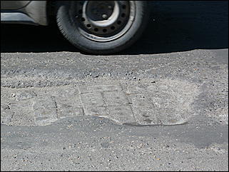 16 июня 2011 г., Барнаул   "Многострадальная" улица Кутузова