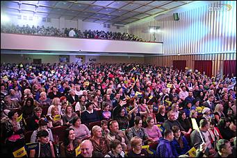 12 декабря 2017 г., Барнаул. Екатерина Смолихина   Как ЛДПР привезли в Барнауле "На-На" и ярмарку Жириновского 