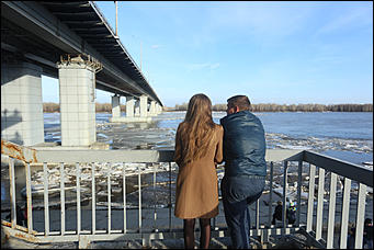 13 апреля 2018 г., Барнаул. Екатерина Смолихина   Барнаульский ледоход на День космонавтики