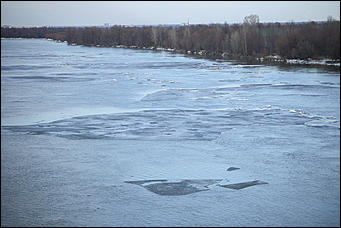 13 апреля 2018 г., Барнаул. Екатерина Смолихина   Барнаульский ледоход на День космонавтики