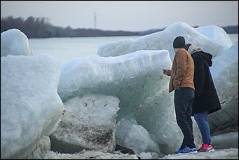 13 апреля 2018 г., Барнаул. Екатерина Смолихина   Барнаульский ледоход на День космонавтики