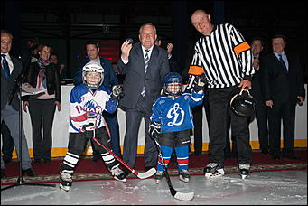 14 сентябрь 2016 г., Барнаул © Амител Вячеслав Мельников   Как проходило открытие ледового дворца "Динамо" 