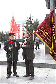 22 апреля 2009г., Барнаул   Митинг коммунистов в день рождения Ленина  