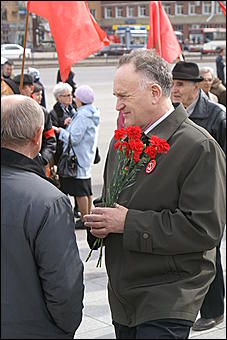 22 апреля 2009г., Барнаул   Митинг коммунистов в день рождения Ленина  