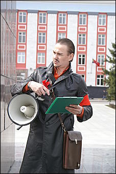 22 апреля 2009г., Барнаул   Митинг коммунистов в день рождения Ленина  