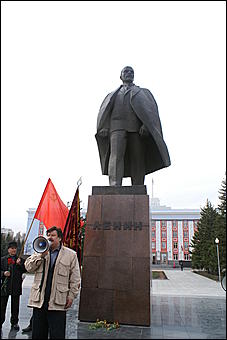 22 апреля 2009г., Барнаул   Митинг коммунистов в день рождения Ленина  
