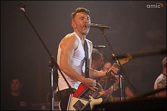 5 июня 2018 г., Барнаул. Екатерина Смолихина   Полный зал и полный отрыв: как прошел концерт "Ленинграда" в Барнауле