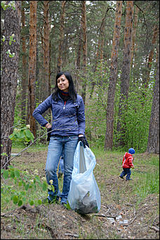 1 июнь 2013 г., Барнаул   Уникальный ленточный бор стал чище (фото А. Баулина)