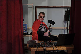 28 декабрь 2019 г., Барнаул, Вячеслав Мельников Везде жизнь. Снегурочка в гостях у заключенных