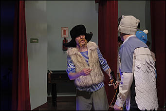 28 декабрь 2019 г., Барнаул, Вячеслав Мельников Везде жизнь. Снегурочка в гостях у заключенных